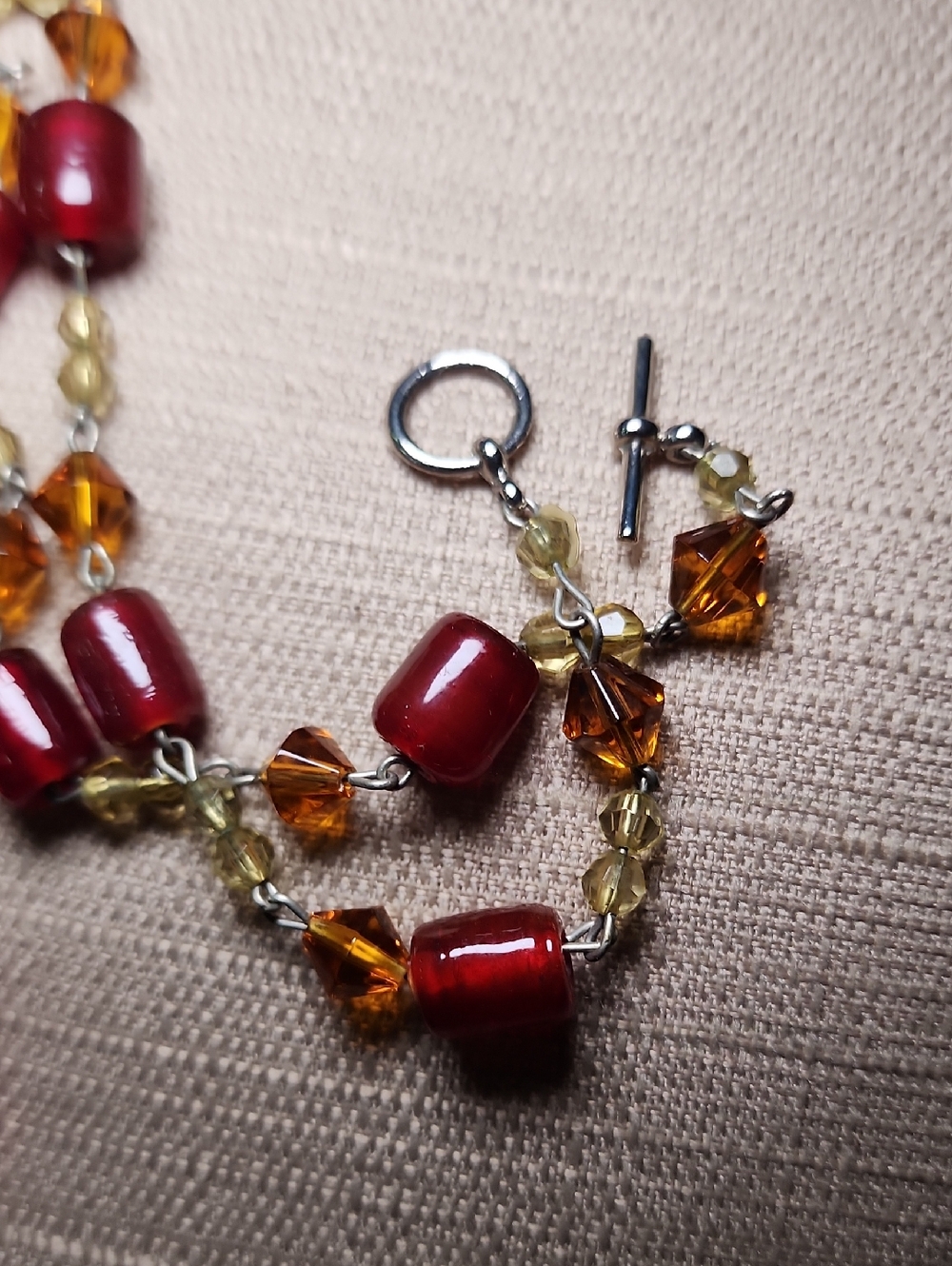 Vintage Baltic Amber Heart Necklace in Good Condition - Picture 5 of 12